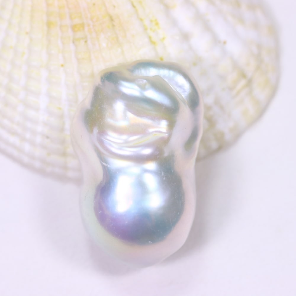 23.03Ct Freshwater Keshi Pearl - No Hole Drill - Approx 22x14x11mm , 335B: Ksmith Heritage Auctioneers Subject: Natural Pearl Treatment: No Treatment Type: Without hole, no drill