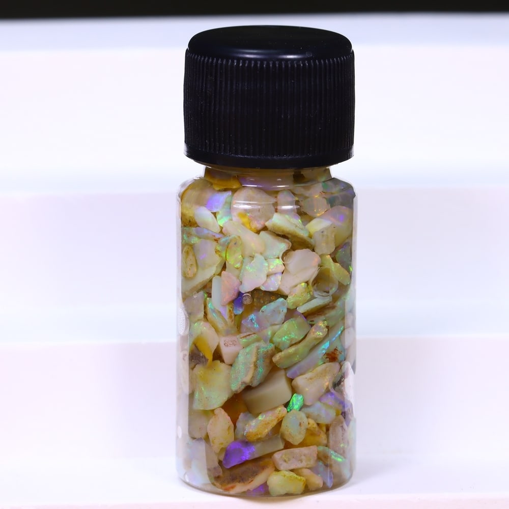 Australian Lightning Ridge Crystal Black Opal Rough Chip Jar (Good For Display), 421B: Ksmith Heritage Auctioneers Subject: Natural Australian Opal Origin: Australia Quantity: 1 Jar as photo
