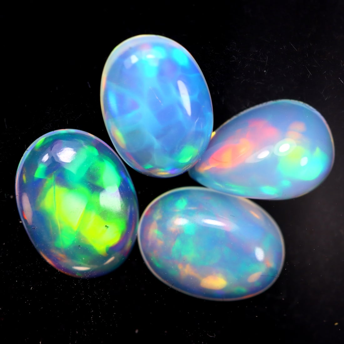 3.09Ct Natural Flashy Rainbow Ethiopian Welo Opal, 225B: Ksmith Jewels Global Welcome to our auction house, today auction brought to you by Ksmith Jewels Global based in Penang, Malaysia specialize in all kinds of opal and color gemstone both in manufacturi