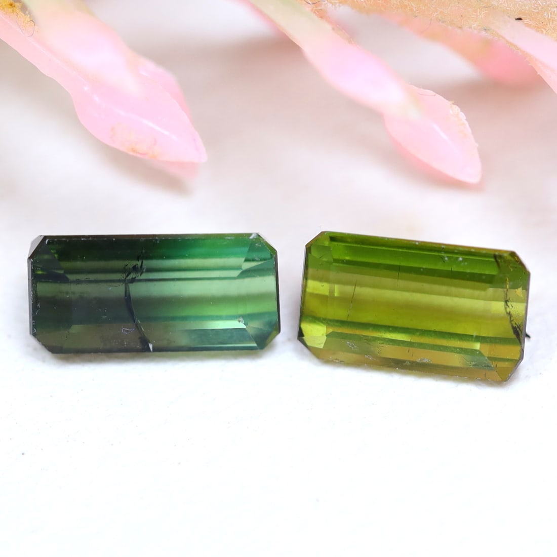 Tourmaline 1.63Ct Natural Mozambique Green Tourmaline, 1034MZ: Ksmith Jewels Global Welcome to our auction house, today auction brought to you by Ksmith Jewels Global based in Penang, Malaysia specialize in all kinds of opal and color gemstone both in manufacturi