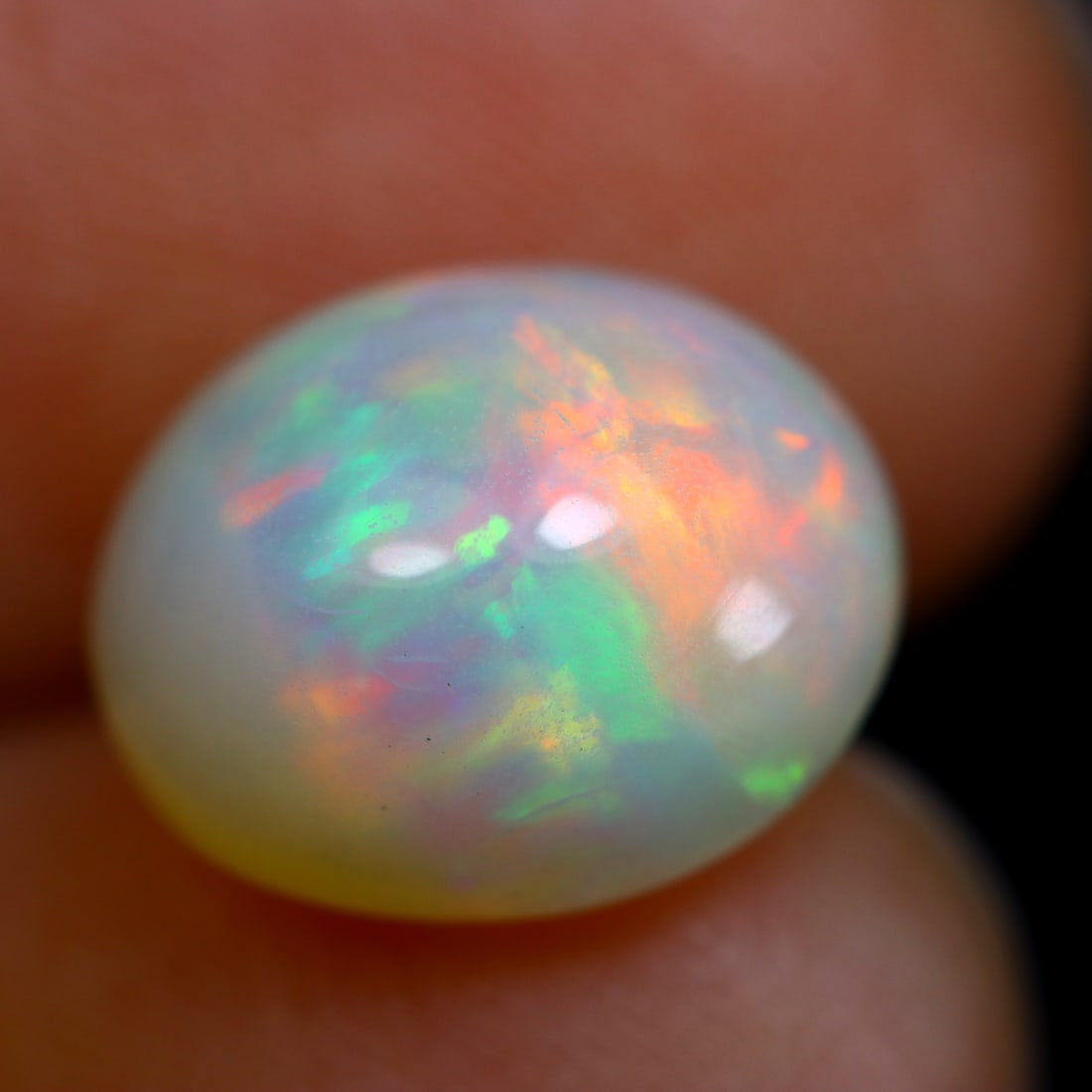 2.4Ct Natural Flashy Rainbow Ethiopian Welo Opal, 543B: Ksmith Jewels Global Welcome to our auction house, today auction brought to you by Ksmith Jewels Global based in Penang, Malaysia specialize in all kinds of opal and color gemstone both in manufacturi