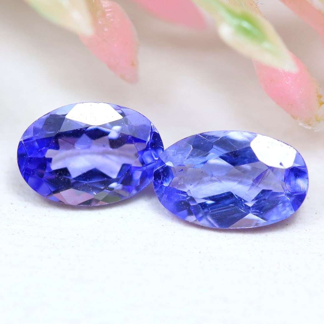 Tanzanite 1.14Ct Natural Oval Cut Purplish Blue Tanzanite for Jewelry Making, 1156A: Ksmith Jewels Global Welcome to our auction house, today auction brought to you by Ksmith Jewels Global based in Penang, Malaysia specialize in all kinds of opal and color gemstone both in manufacturi