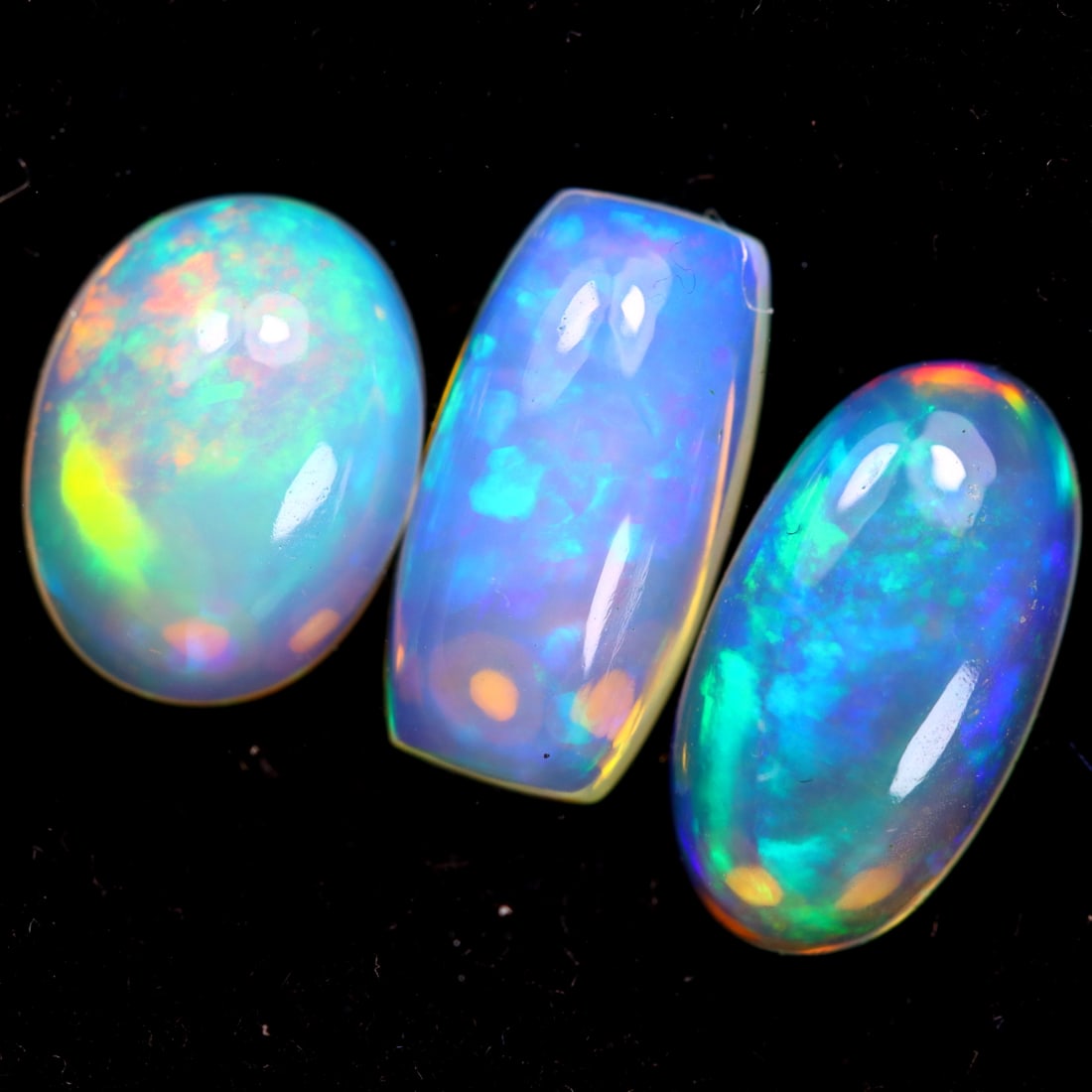 4.99Ct Natural Ethiopian Welo Opal - Ethiopian Opal Cabochon, 1111A: Ksmith Jewels Global Welcome to our auction house, today auction brought to you by Ksmith Jewels Global based in Penang, Malaysia specialize in all kinds of opal and color gemstone both in manufacturi
