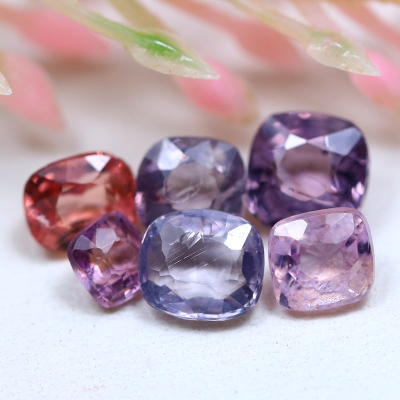 3.13Ct Natural Multi Color Cushion Burmese Spinel in Lot, 879B: Ksmith Jewels Global Welcome to our auction house, today auction brought to you by Ksmith Jewels Global based in Penang, Malaysia specialize in all kinds of opal and color gemstone both in manufacturi