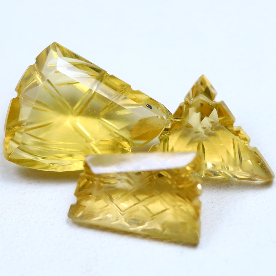 9.33Ct Natural Citrine Faceted Hand Carved Cut Gemstone OT6943, 252A: Ksmith Jewels Global Welcome to our auction house, today auction brought to you by Ksmith Jewels Global based in Penang, Malaysia specialize in all kinds of opal and color gemstone both in manufacturi