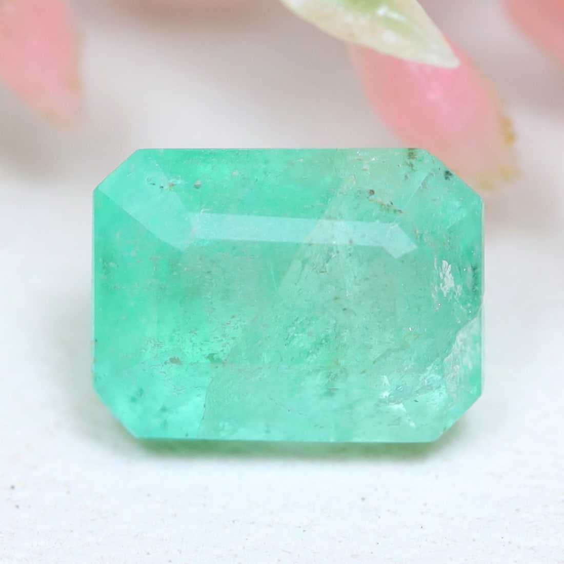 Emerald 1.29Ct Natural Afghanistan Green Emerald Gemstone, 806A: Ksmith Jewels Global Welcome to our auction house, today auction brought to you by Ksmith Jewels Global based in Penang, Malaysia specialize in all kinds of opal and color gemstone both in manufacturi