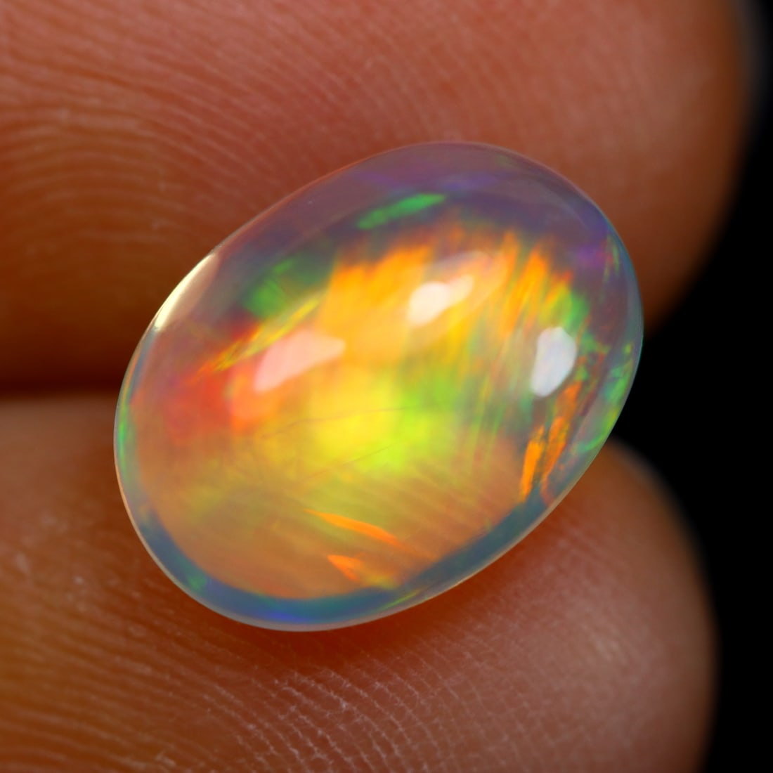 2.15Ct Natural Flashy Rainbow Ethiopian Welo Opal, 555B: Ksmith Jewels Global Welcome to our auction house, today auction brought to you by Ksmith Jewels Global based in Penang, Malaysia specialize in all kinds of opal and color gemstone both in manufacturi