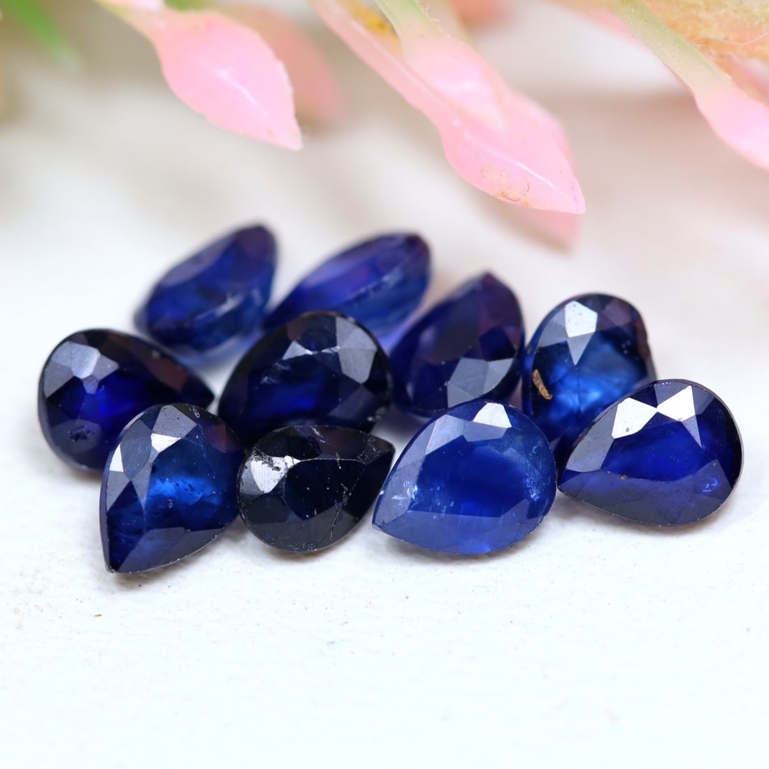 Blue Sapphire 4.13Ct Pear Cut Natural Deep Color Sapphire LOT, 954MZ: Ksmith Jewels Global Welcome to our auction house, today auction brought to you by Ksmith Jewels Global based in Penang, Malaysia specialize in all kinds of opal and color gemstone both in manufacturi