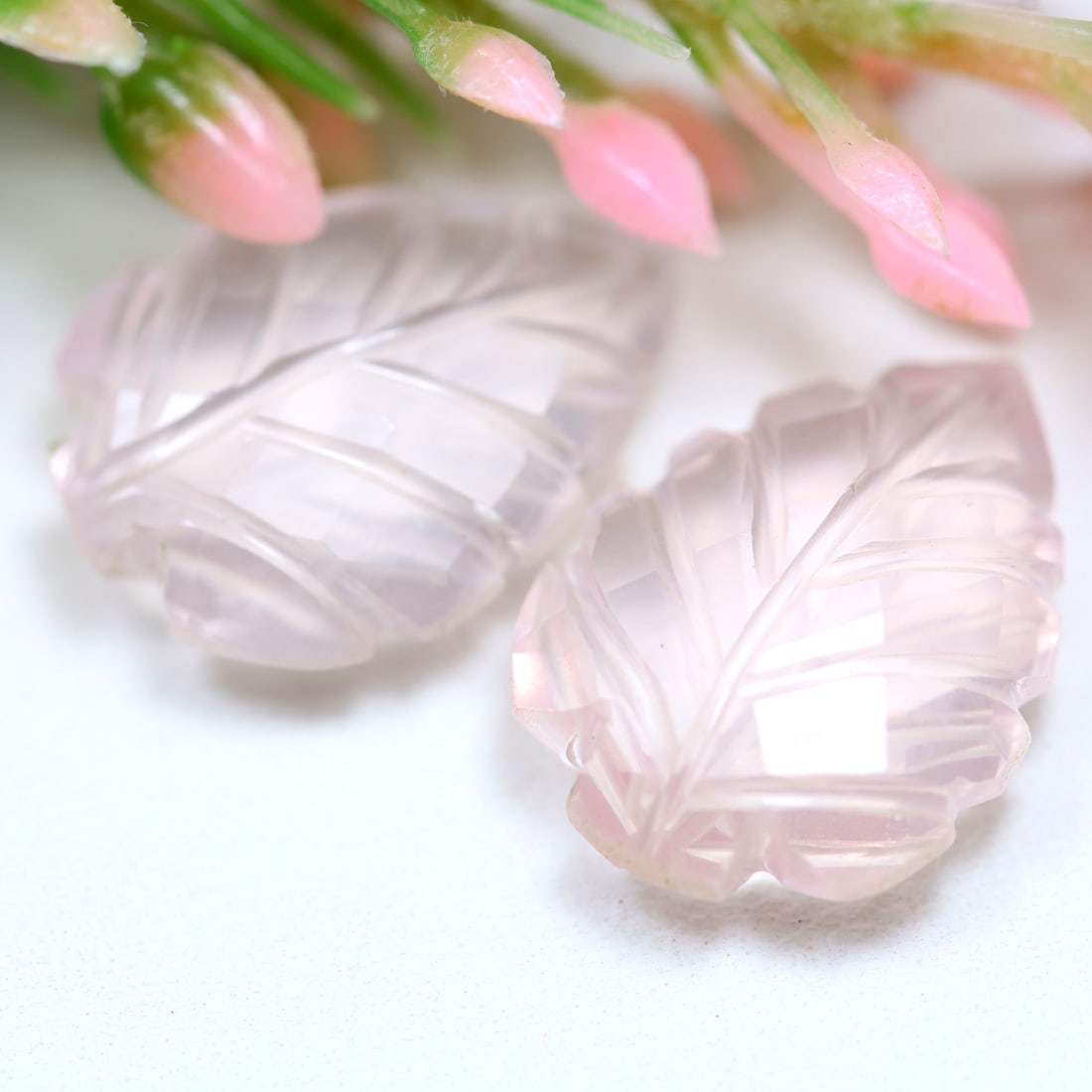 Rose Quartz 12.69Ct Pear Cut Natural Pinkish Rose Quartz Carved Pair, 816B (1 of 2)
