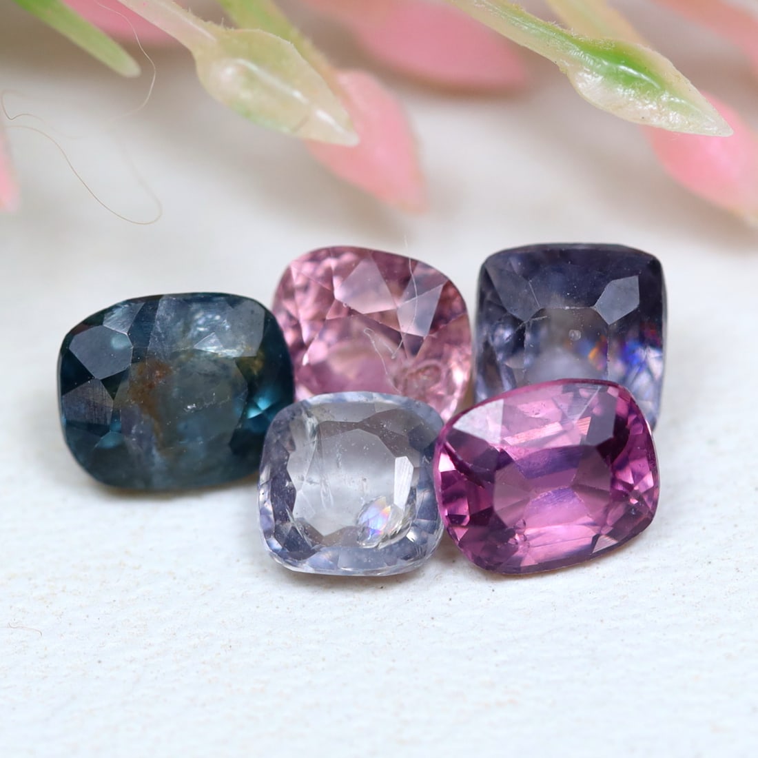 2.89Ct Natural Multi Color Cushion Burmese Spinel in Lot, 513B: Ksmith Jewels Global Welcome to our auction house, today auction brought to you by Ksmith Jewels Global based in Penang, Malaysia specialize in all kinds of opal and color gemstone both in manufacturi