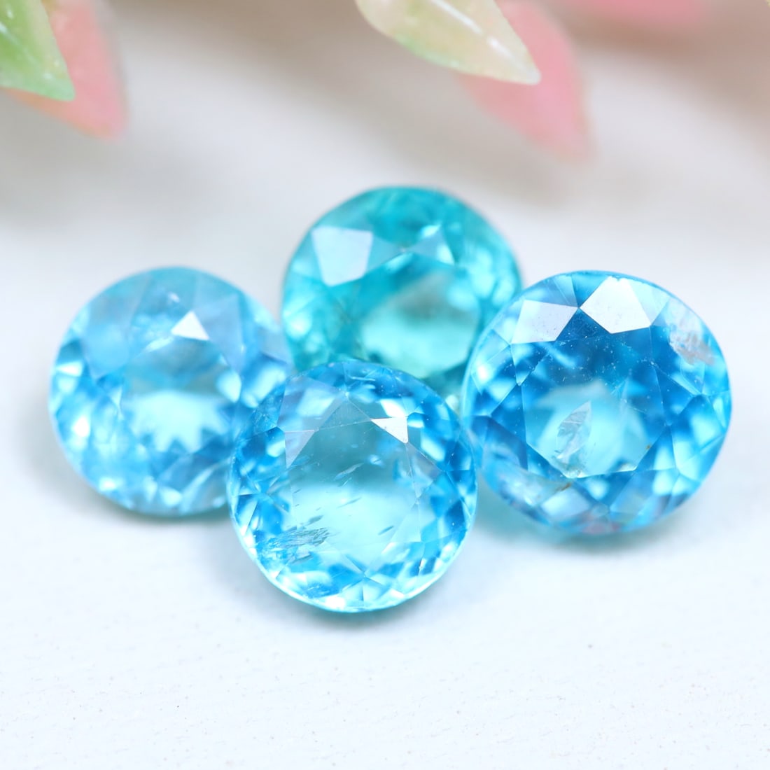 Apatite 2.44Ct Natural Unheated Turquoise Blue Apatite Madagascar For Jewelry Making, 867B: Ksmith Jewels Global Welcome to our auction house, today auction brought to you by Ksmith Jewels Global based in Penang, Malaysia specialize in all kinds of opal and color gemstone both in manufacturi