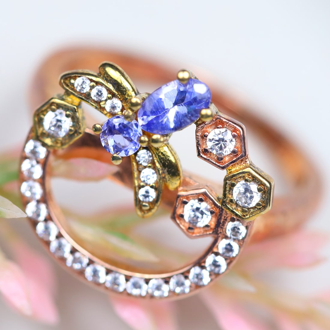 17.23Cts Natural Unheated Blue Tanzanite Rings 925 Sterling Silver Size 7, 540A: Ksmith Jewels Global Welcome to our auction house, today auction brought to you by Ksmith Jewels Global based in Penang, Malaysia specialize in all kinds of opal and color gemstone both in manufacturi
