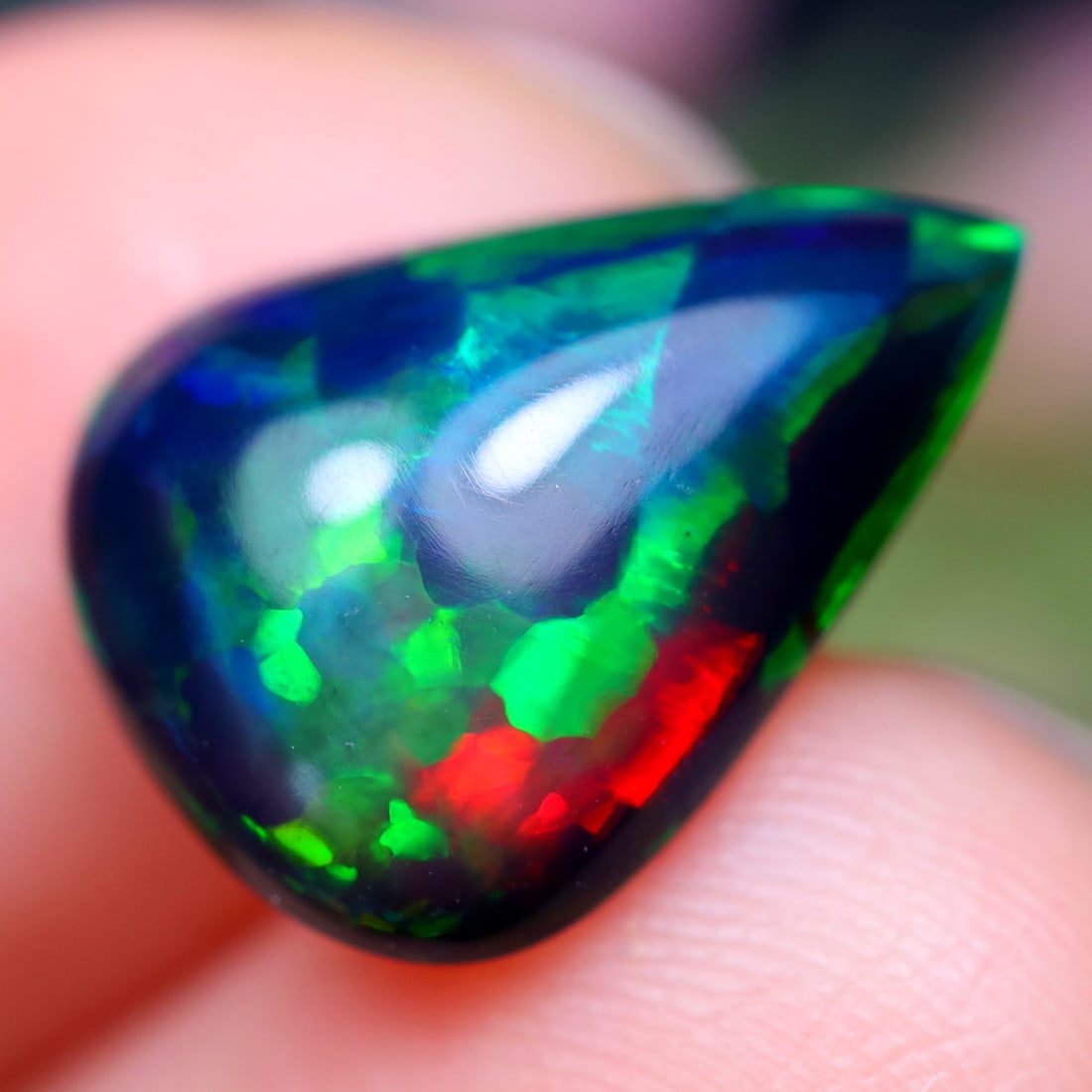 2.14Ct Natural Ethiopian Welo Smoked Opal - Ethiopian Opal Cabochon, 1137A: Ksmith Jewels Global Welcome to our auction house, today auction brought to you by Ksmith Jewels Global based in Penang, Malaysia specialize in all kinds of opal and color gemstone both in manufacturi