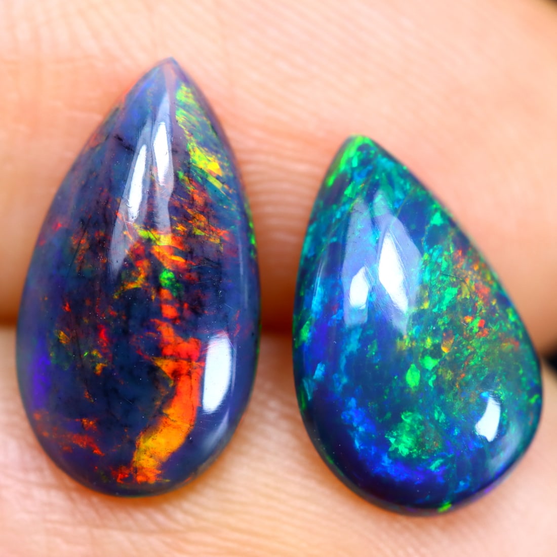 2.91Ct Natural Flashy Rainbow Smoked Ethiopian Welo Opal, 291B: Ksmith Jewels Global Welcome to our auction house, today auction brought to you by Ksmith Jewels Global based in Penang, Malaysia specialize in all kinds of opal and color gemstone both in manufacturi