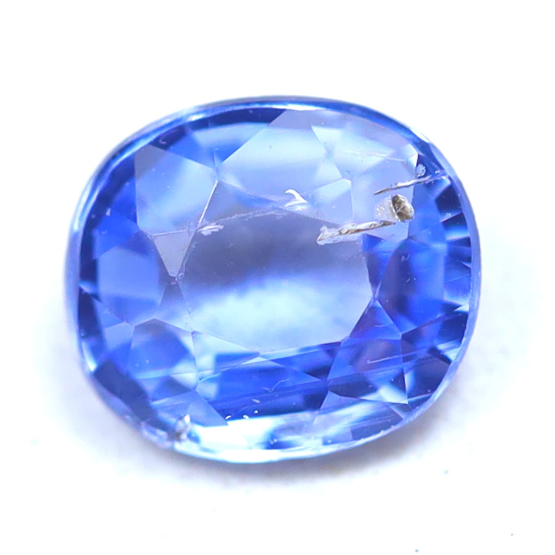 Ceylon Sapphire 0.37Ct Oval Cut Natural Cornflower Blue VVS Sapphire, 882B: Ksmith Jewels Global Welcome to our auction house, today auction brought to you by Ksmith Jewels Global based in Penang, Malaysia specialize in all kinds of opal and color gemstone both in manufacturi