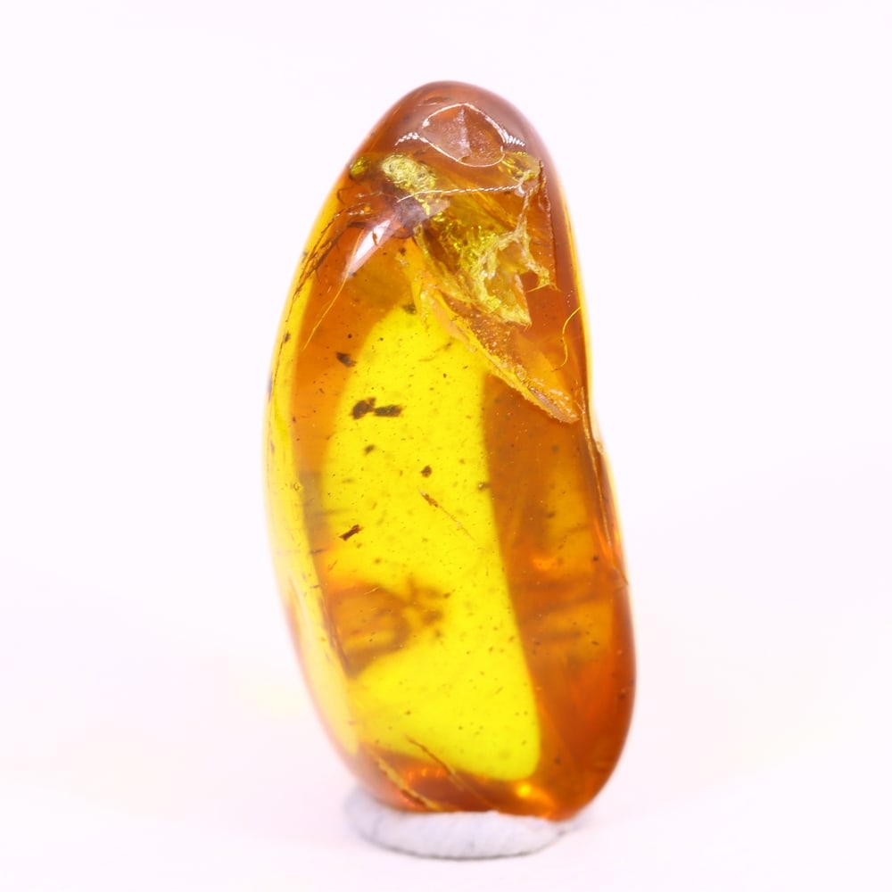 *3.91Ct Natural Million Year Old Baltic Insect Amber, 18x8mm , 228C: Ksmith Heritage AuctioneersSubject: Natural Amber Origin: Lithuania Treatment: None