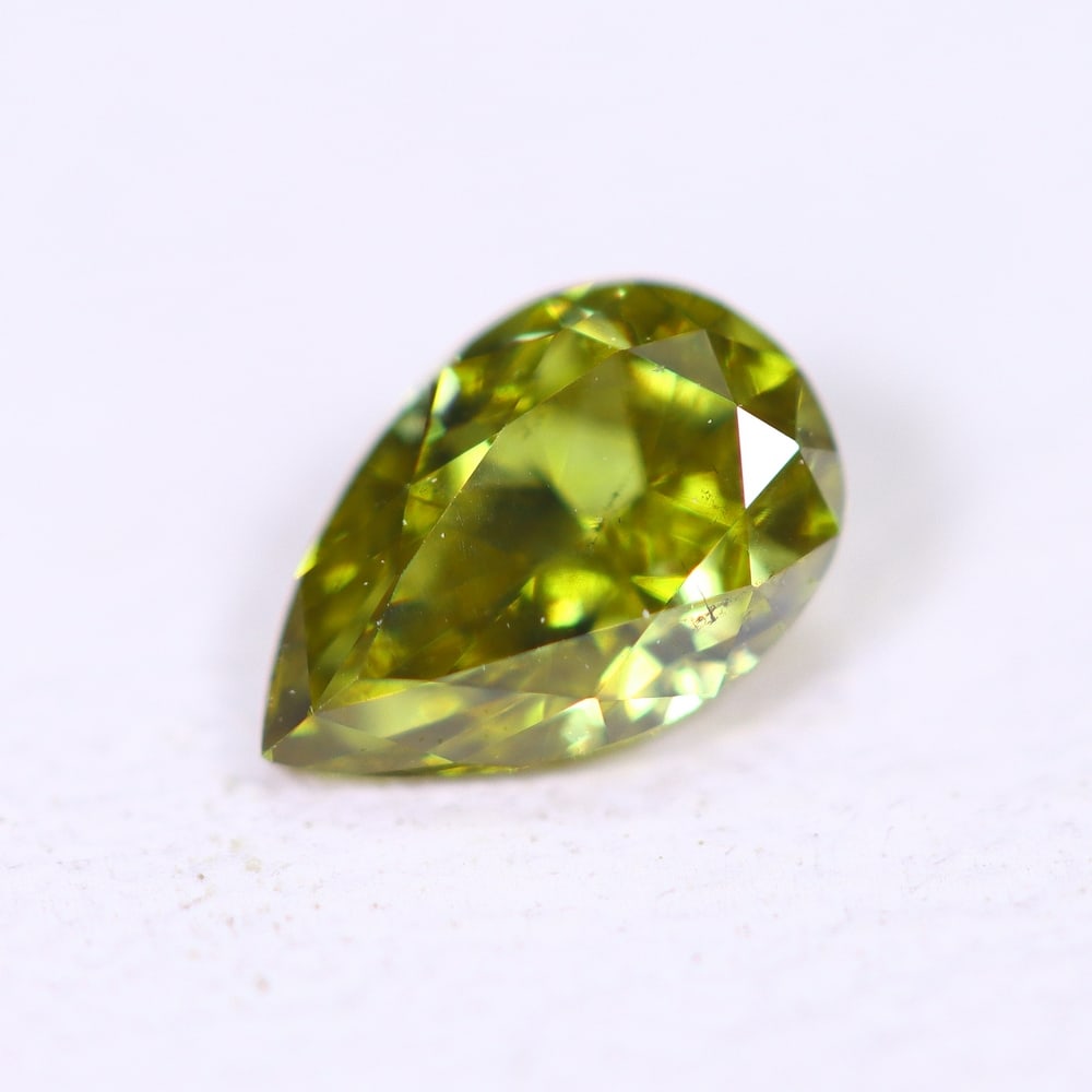 0.24Ct Fancy Diamond - Polished Faceted , 982E: Ksmith Heritage Auctioneers Subject: Natural Diamond Origin: Africa Carat Weight: 0.24Ct Dimension: 4.9x3.2x2 mm Treatment: Unheated Type: Faceted, Polished