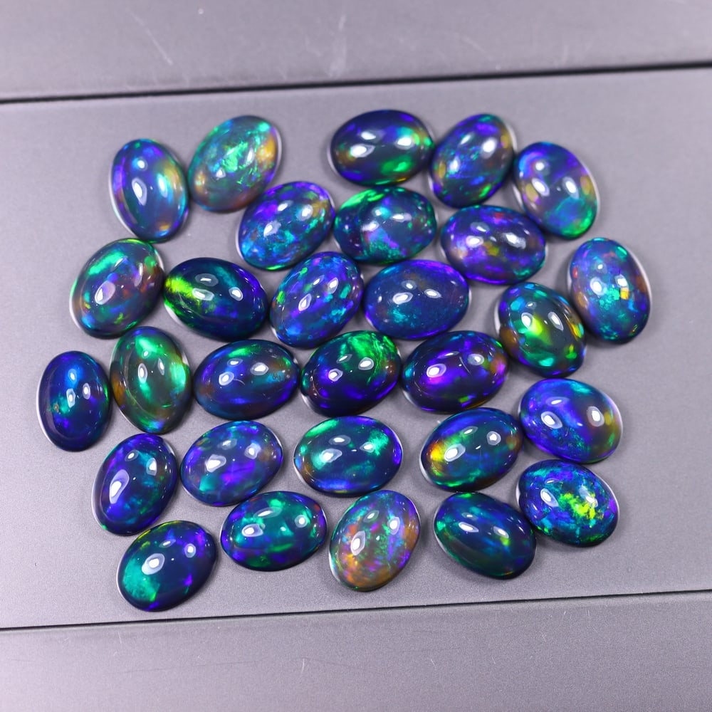*15.66Ct 7x5mm Smoked Welo Opal Lot - Ethiopian Opal, 372C (1 of 9)