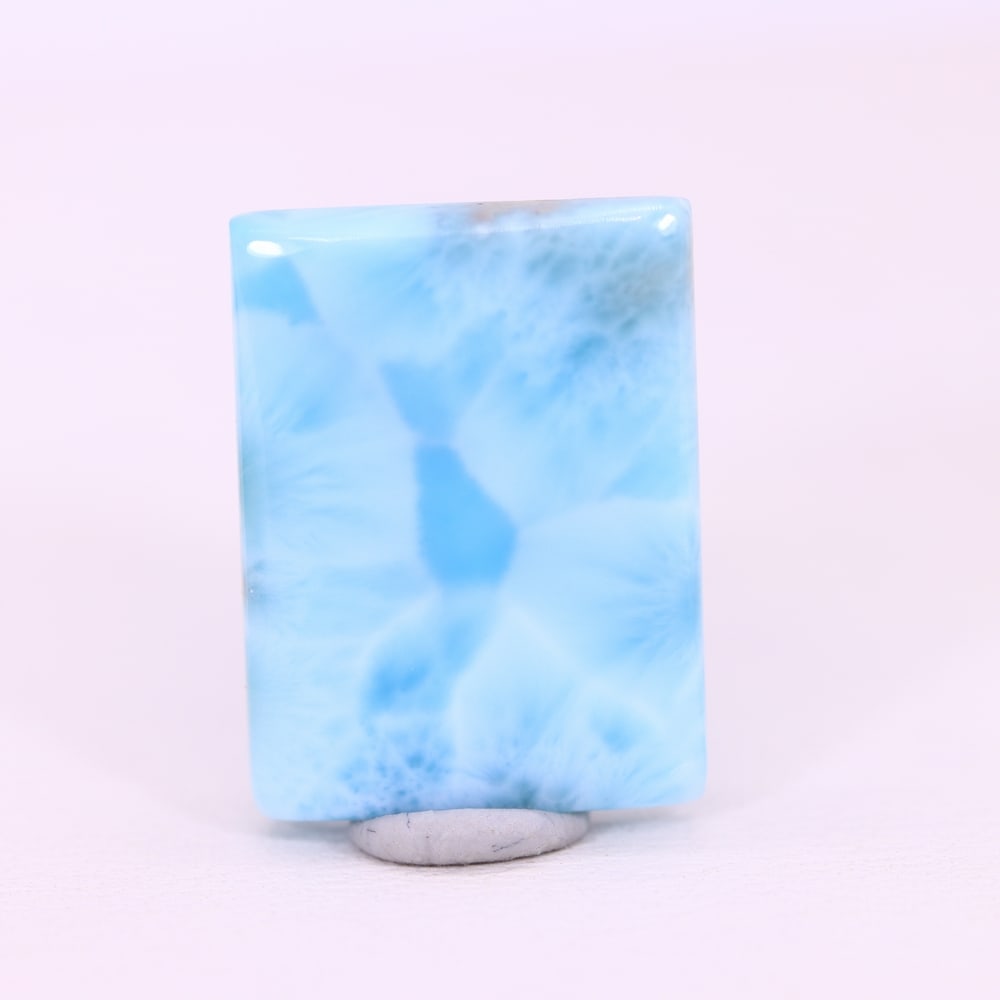 *10.50Ct Natural Larimar - Polished Cabochon , 240C: Ksmith Heritage Auctioneers Subject: Natural Larimar Carat Weight: 10.50 Ct Dimension: 17.6x13.3x3.8 mm Type: Cabochon, Polished