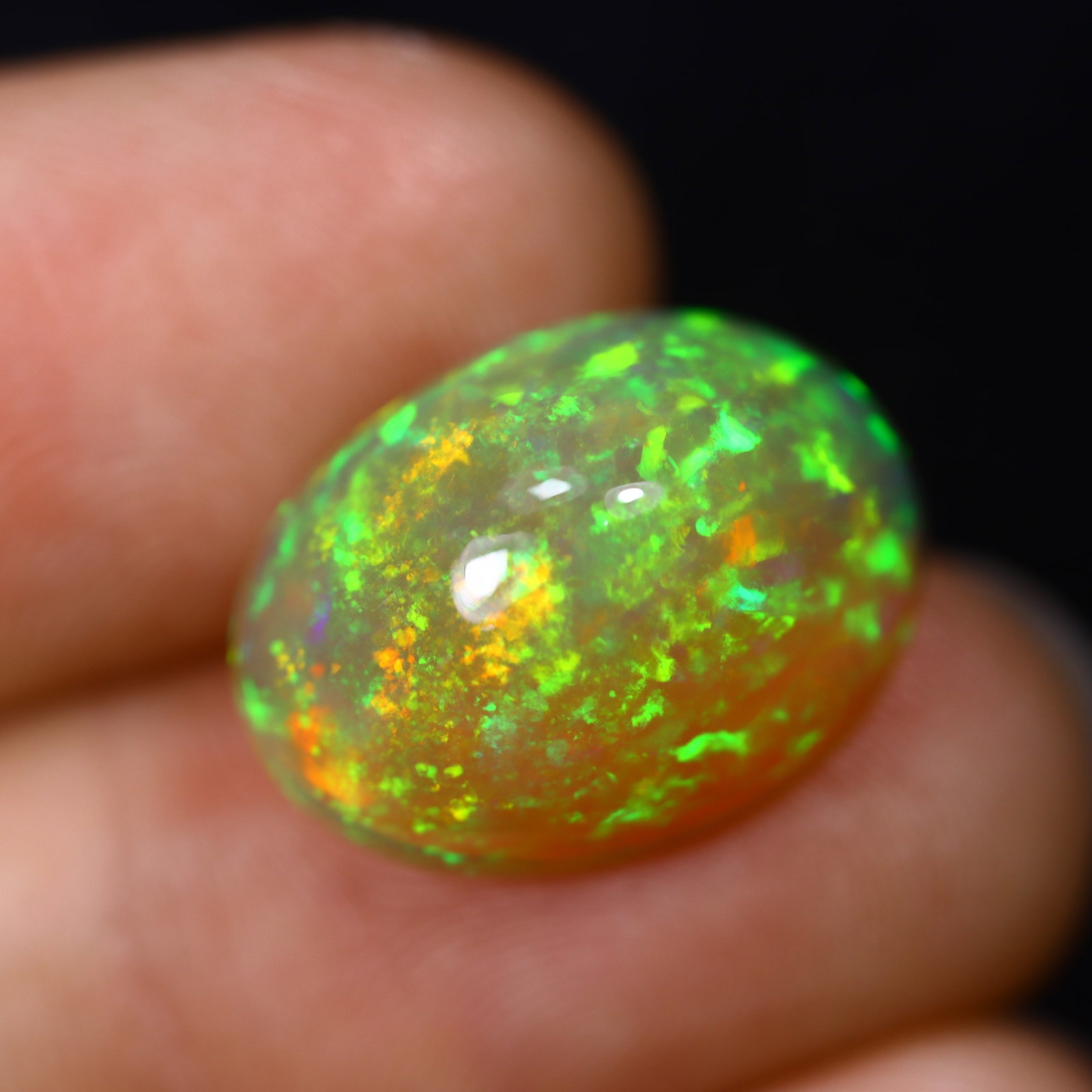 7.83Ct Welo Opal Polished - Ethiopian Opal - Oval Cabochon, 1032B (1 of 8)