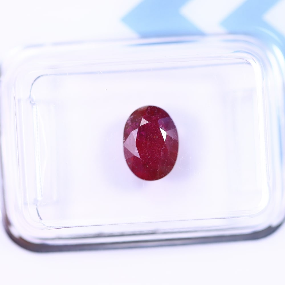 *IGI 1.74cts UNHEATED Ruby, 388C (1 of 6)
