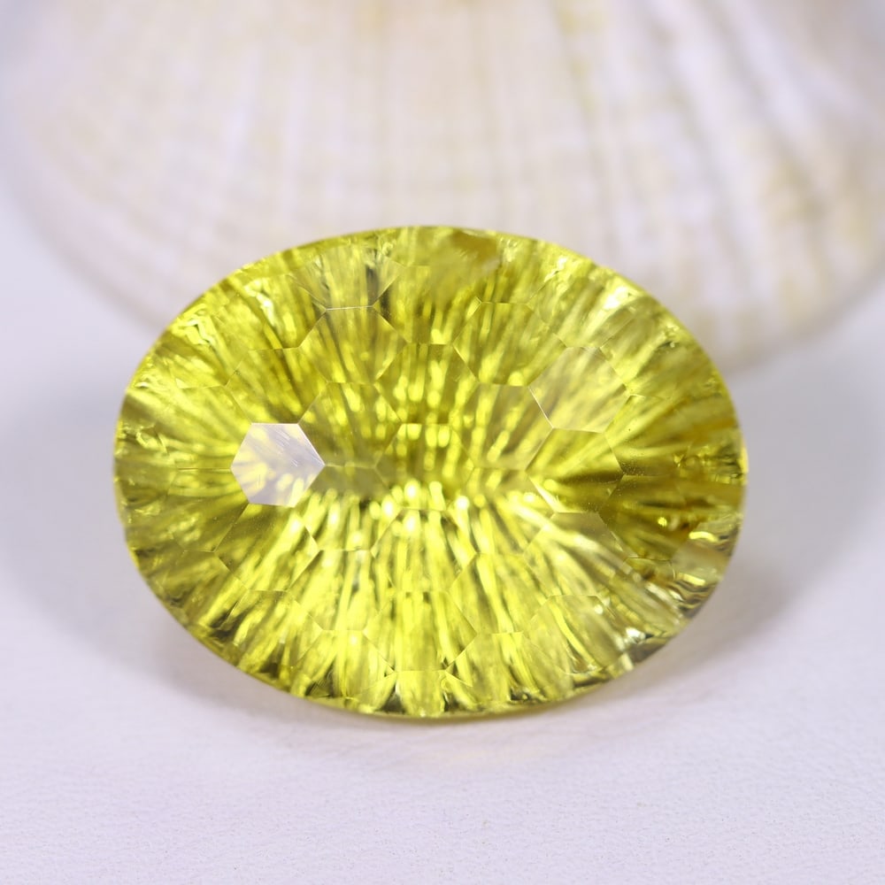 27.53Ct Citrine - Special Cut - Faceted Polished , 627E: Ksmith Heritage Auctioneers Subject: Natural Citrine Origin: Brazil Carat Weight: 27.53Ct Dimension: 23.7x18.3x12.8 mm Treatment: Untreated Type: Faceted, Polished