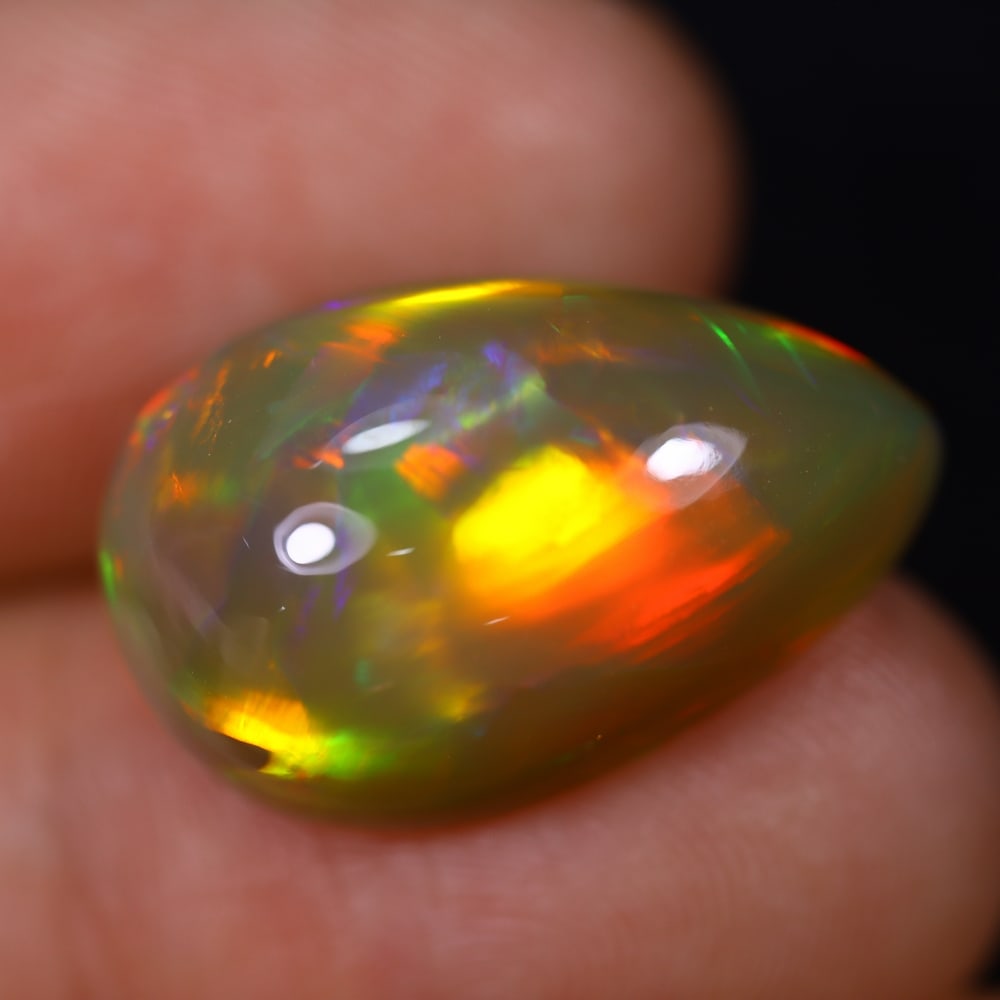 *11.55Ct Welo Opal Polished - Ethiopian Opal , 485E (1 of 8)