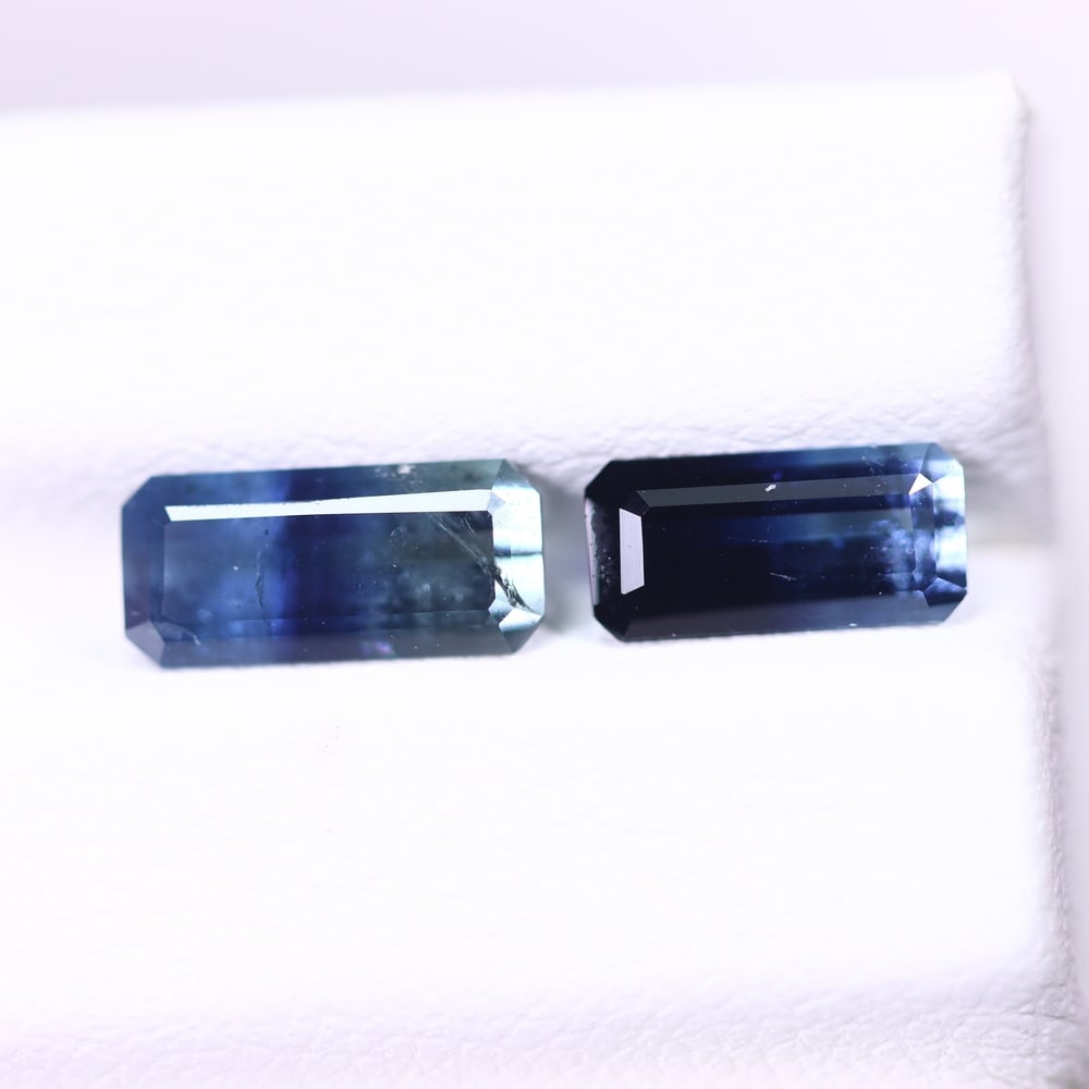 *1.98Ct Natural Tourmaline Set - Bi-Colour Faceted Cut , 382C: Ksmith Heritage Auctioneers Subject: Natural Tourmaline Carat Weight: 1.98 Ct Dimension: 9x4.1x3.2 mm Type: Faceted, Polished