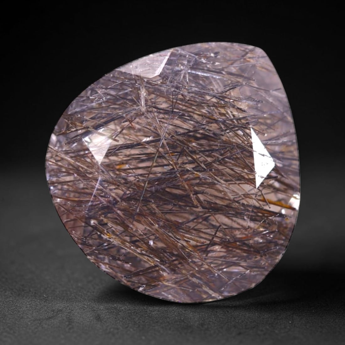 *10.55Ct Black Rutiled Quartz - Polished Faceted , 253C: Ksmith Heritage Auctioneers Subject: Natural Black Rutiled Quartz Carat Weight: 10.55 Ct Dimension: 16.8x16.1x3 mm