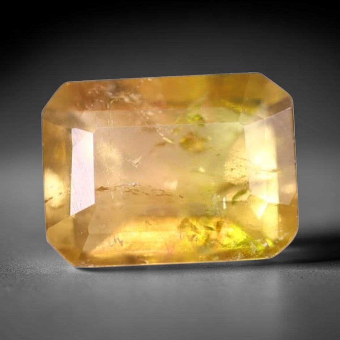 *1.84Ct Natural Watermelon Tourmaline - Bi-Colour Faceted Cut, 161C: Ksmith Heritage Auctioneers Subject: Natural Tourmaline Origin: Africa Carat Weight: 1.84 Ct Dimension: 8.2x6.1x4.1 mm Type: Faceted, Polished