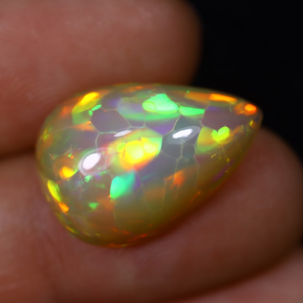 *8.69Ct Welo Opal Polished - Ethiopian Opal , 438C (1 of 7)