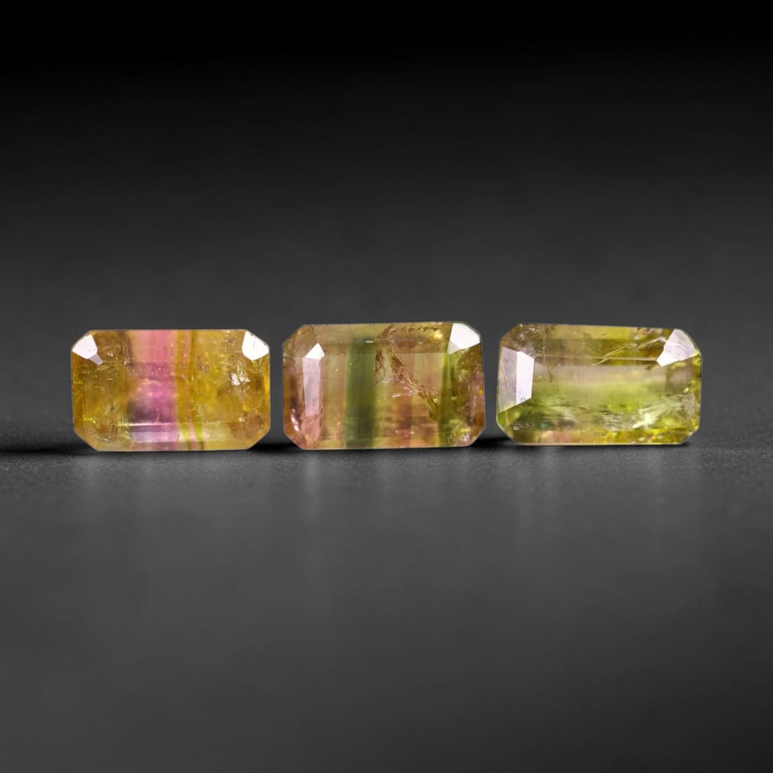 6.54cts Natural Watermelon Tourmaline Set - Bi-Colour Faceted Cut , 74E: Ksmith Heritage Auctioneers Subject: Natural Tourmaline Origin: Africa Carat Weight: 6.54 cts Dimension: 9.4x5.8x5.1 mm Type: Faceted, Polished