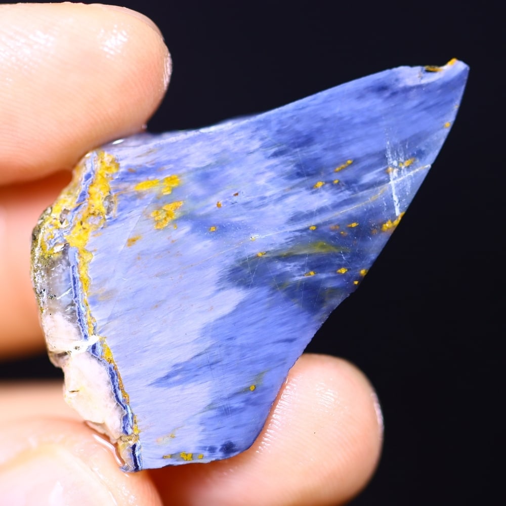 22.21Ct Pietersite Slab - Gemstone Crystal - Freeform Slice, 1046B: Ksmith Heritage Auctioneers Subject: Natural Pietersite Origin: Namibia, South Africa Carat Weight: 22.21Ct Dimension: 40.1 x 25.1 x 4 mm Treatment: Natural Untreated Shape: Fr