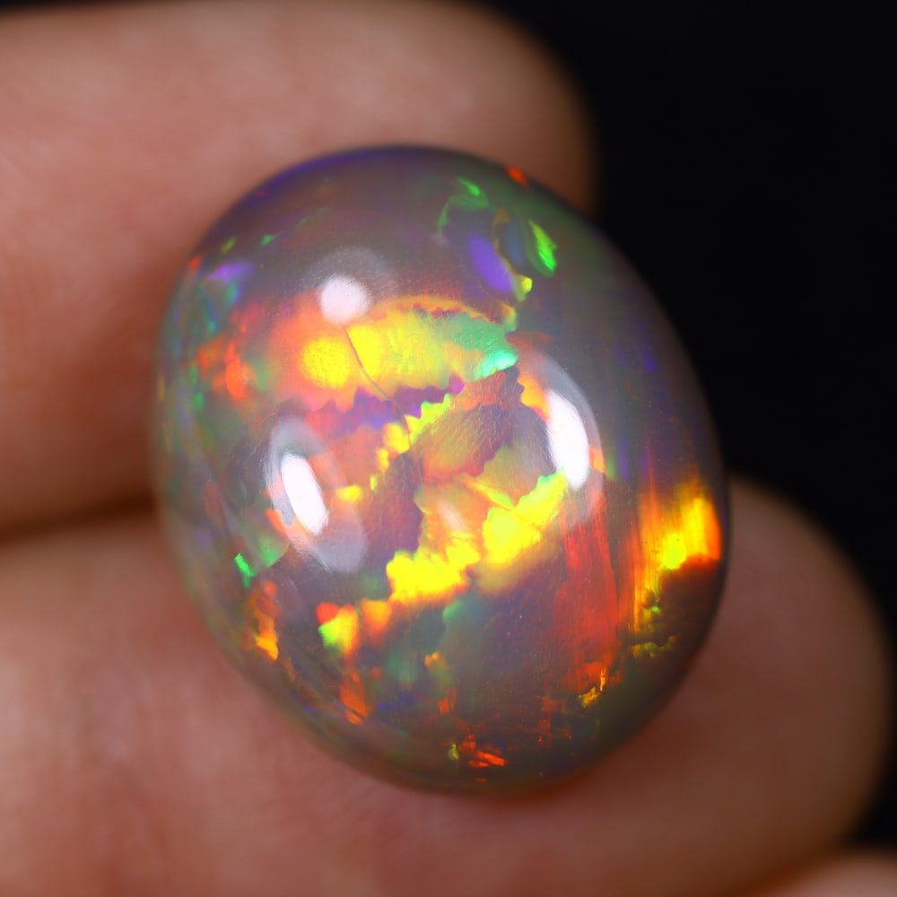 *17.06Ct Welo Opal Polished - Ethiopian Opal , 439C (1 of 8)