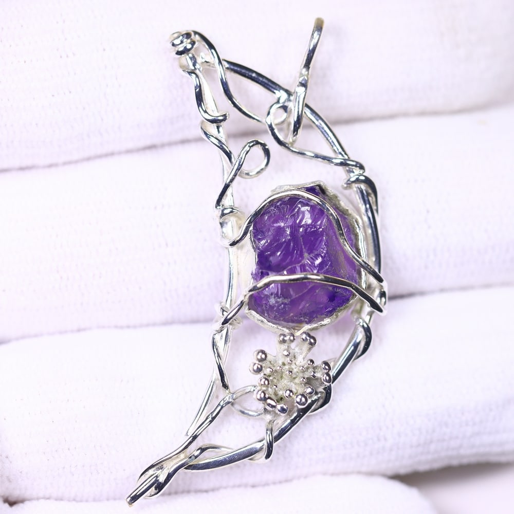 5.37g Crystal Rock Wire Wrap Pendant - 925 Silver , 850E (1 of 2)