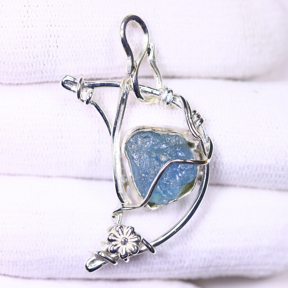 4.87g Crystal Rock Wire Wrap Pendant - 925 Silver , 504E (1 of 2)