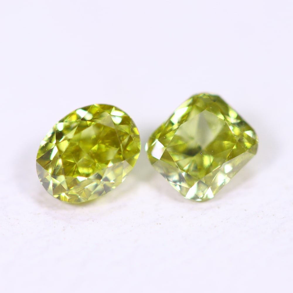 0.38Ct Fancy Diamond Set - Polished Faceted , 1088E: Ksmith Heritage Auctioneers Subject: Natural Diamond Origin: Africa Carat Weight: 0.38Ct Dimension: 3.7x2.9x2.2 mm Treatment: Unheated Type: Faceted, Polished
