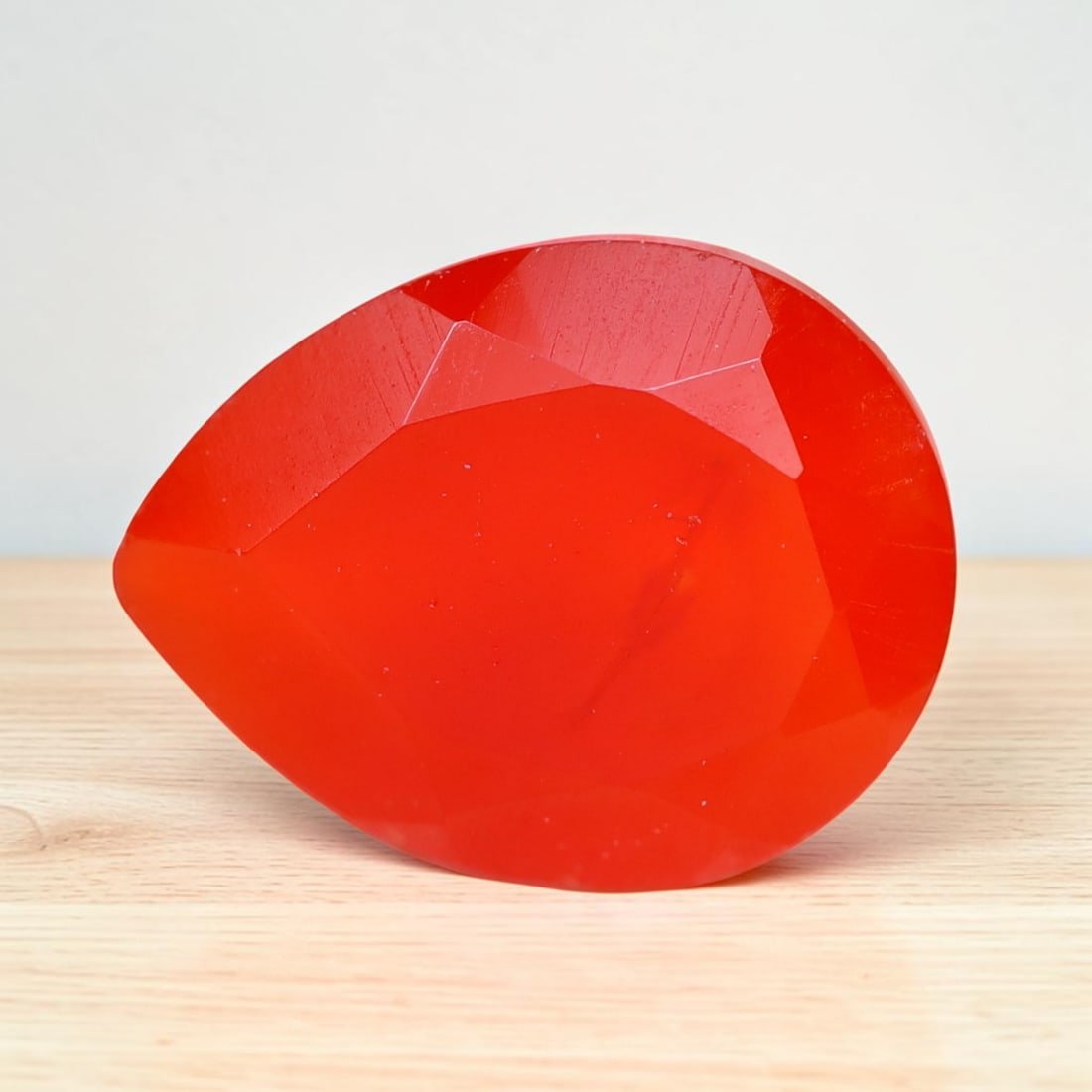 1.57Ct Natural Untreated Orange Carnelian Faceted Cut Sri Lanka, 1092MZ: Ksmith Jewels Global Welcome to our auction house, today auction brought to you by Ksmith Jewels Global based in Penang, Malaysia specialize in all kinds of opal and color gemstone both in manufacturi