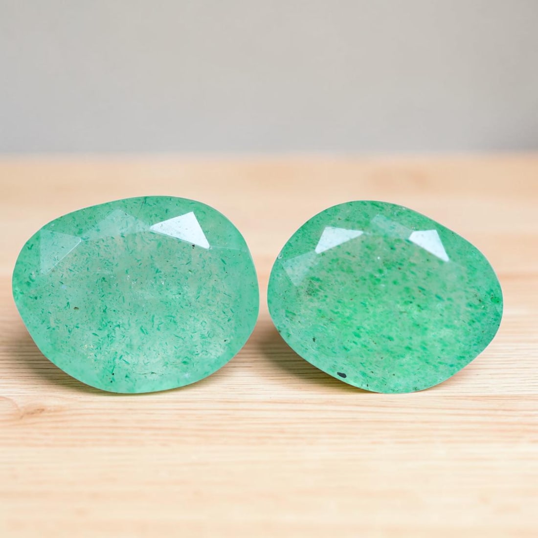 Strawberry Quartz 8.73Ct Natural Green Strawberry Quartz Pair, 657MZ: Ksmith Jewels Global Welcome to our auction house, today auction brought to you by Ksmith Jewels Global based in Penang, Malaysia specialize in all kinds of opal and color gemstone both in manufacturi