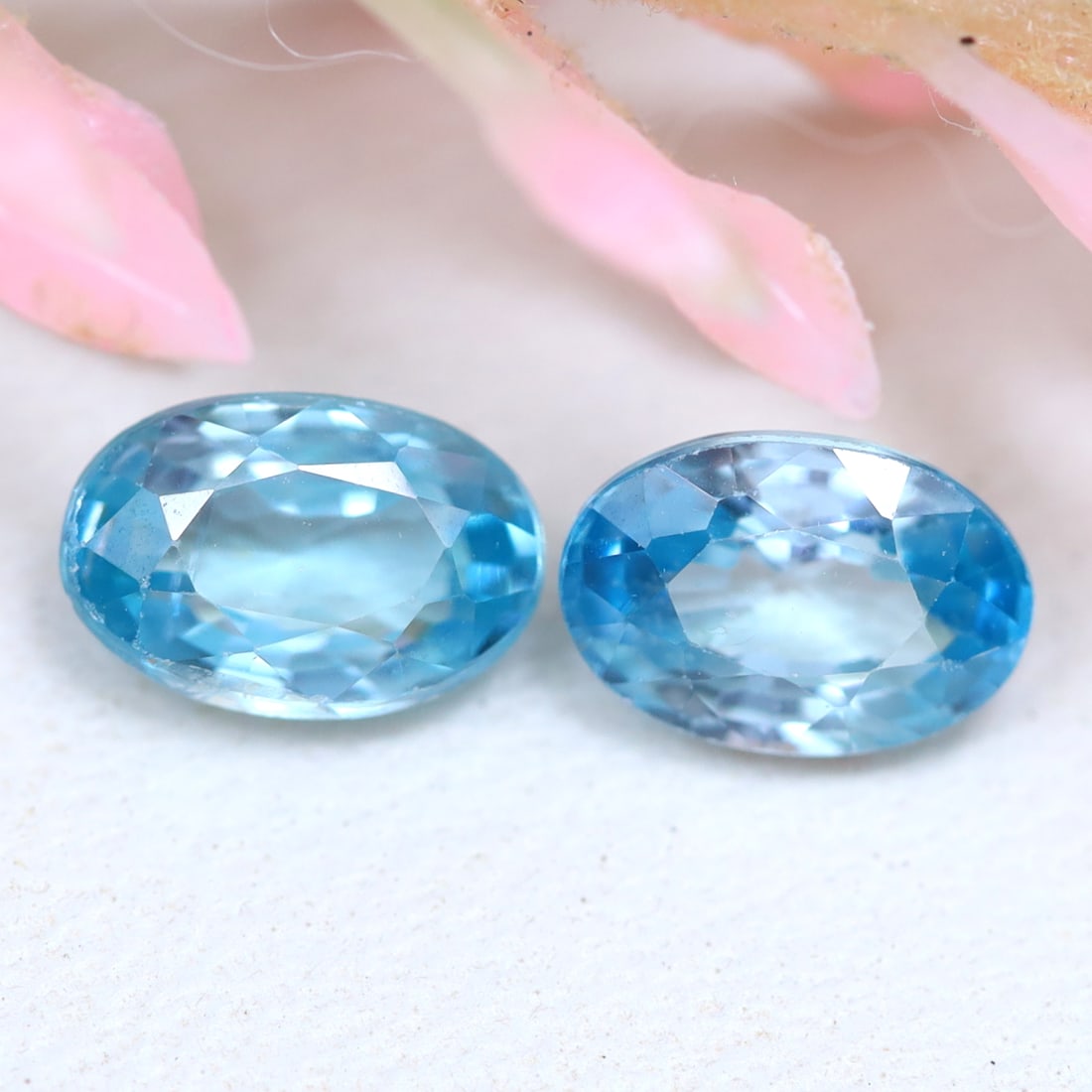 1.67Ct Natural Untreated Cambodia Zircon Oval Gemstone, 795MZ: Ksmith Jewels Global Welcome to our auction house, today auction brought to you by Ksmith Jewels Global based in Penang, Malaysia specialize in all kinds of opal and color gemstone both in manufacturi