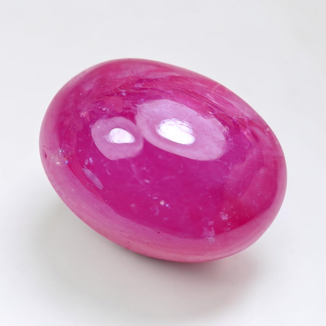9.75Ct Natural Madagascar Heated Ruby Top Red Oval Cut Cabochon, 976MZ: Ksmith Jewels Global Welcome to our auction house, today auction brought to you by Ksmith Jewels Global based in Penang, Malaysia specialize in all kinds of opal and color gemstone both in manufacturi
