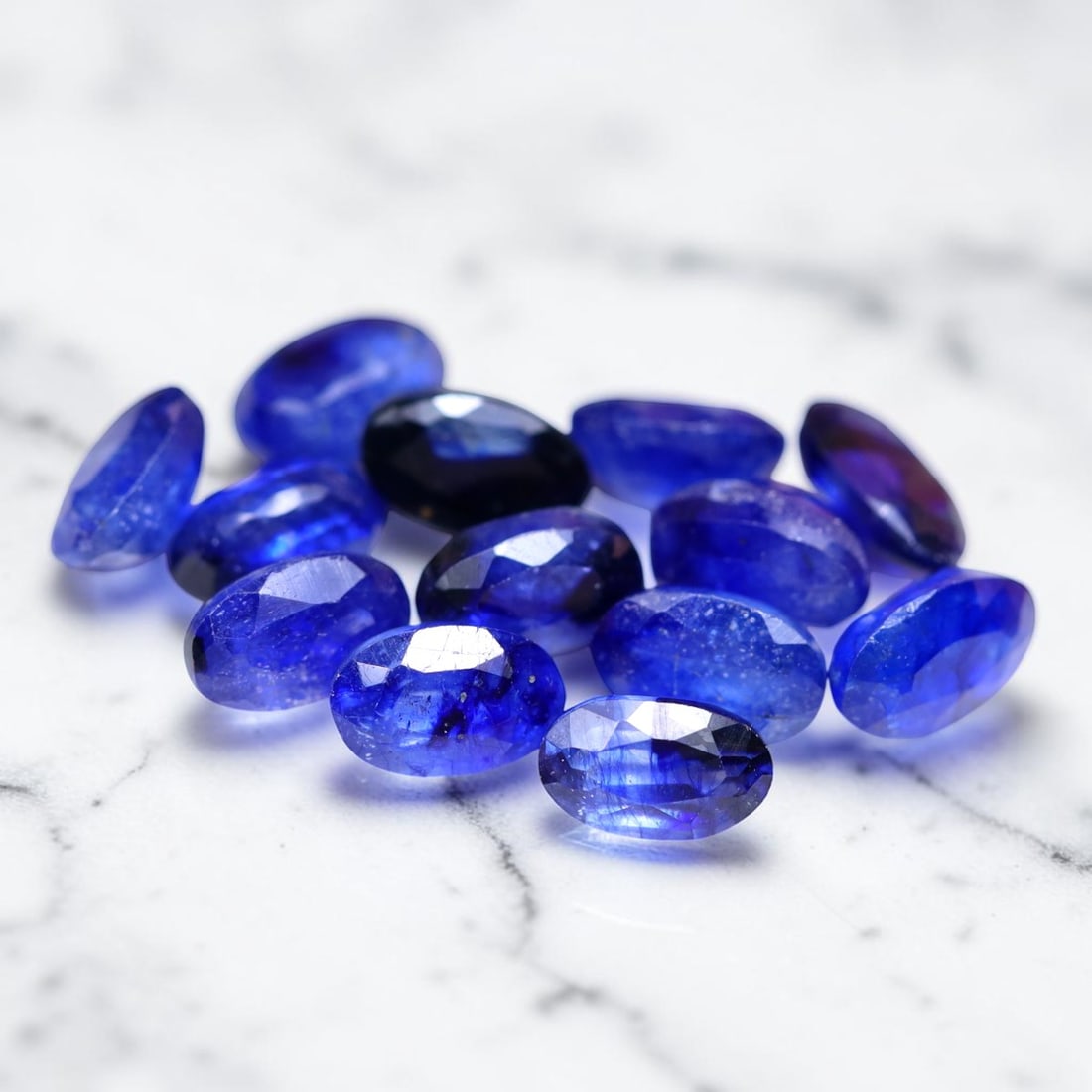 5.24Ct Natural Heated Blue Oval Madagascar Sapphire Lot, 1099MZ: Ksmith Jewels Global Welcome to our auction house, today auction brought to you by Ksmith Jewels Global based in Penang, Malaysia specialize in all kinds of opal and color gemstone both in manufacturi