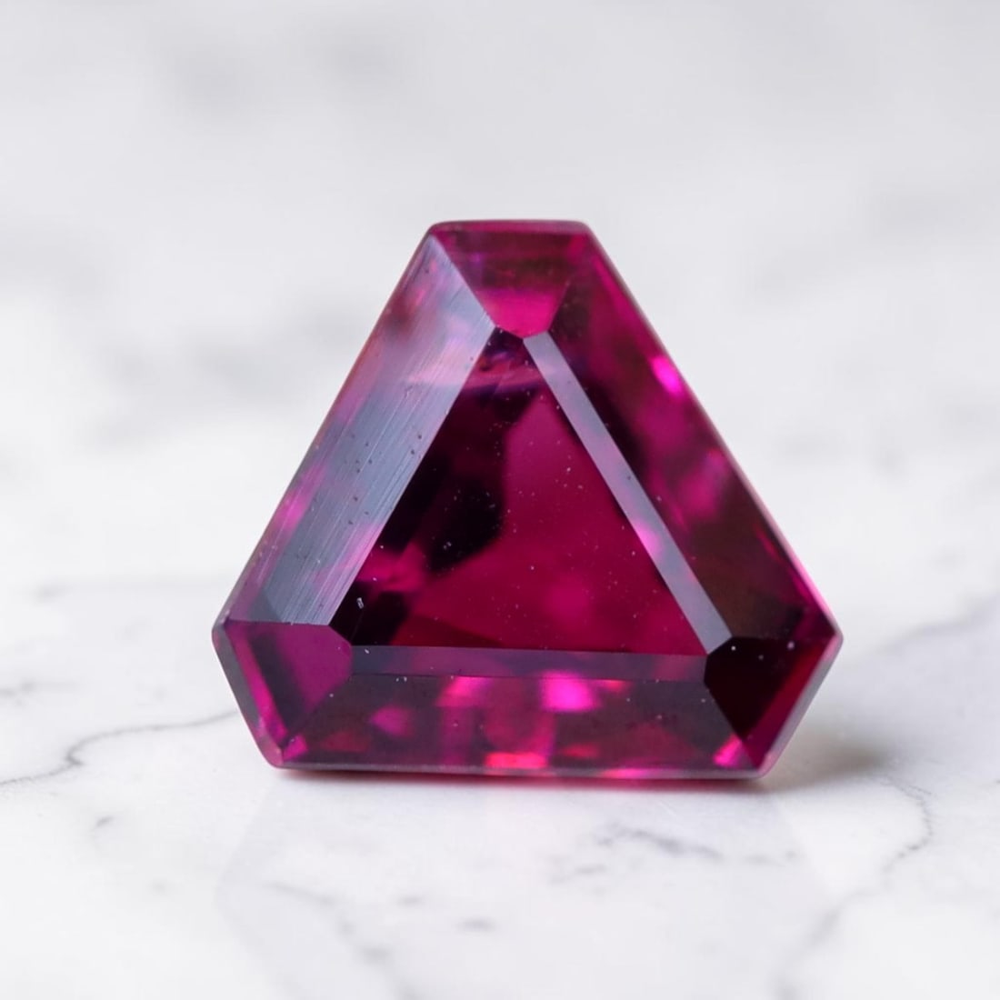 1.07Ct Natural Fancy Cut Purplish Rhodolite Garnet for Jewelry Making, 6MZ: Ksmith Jewels Global Welcome to our auction house, today auction brought to you by Ksmith Jewels Global based in Penang, Malaysia specialize in all kinds of opal and color gemstone both in manufacturi