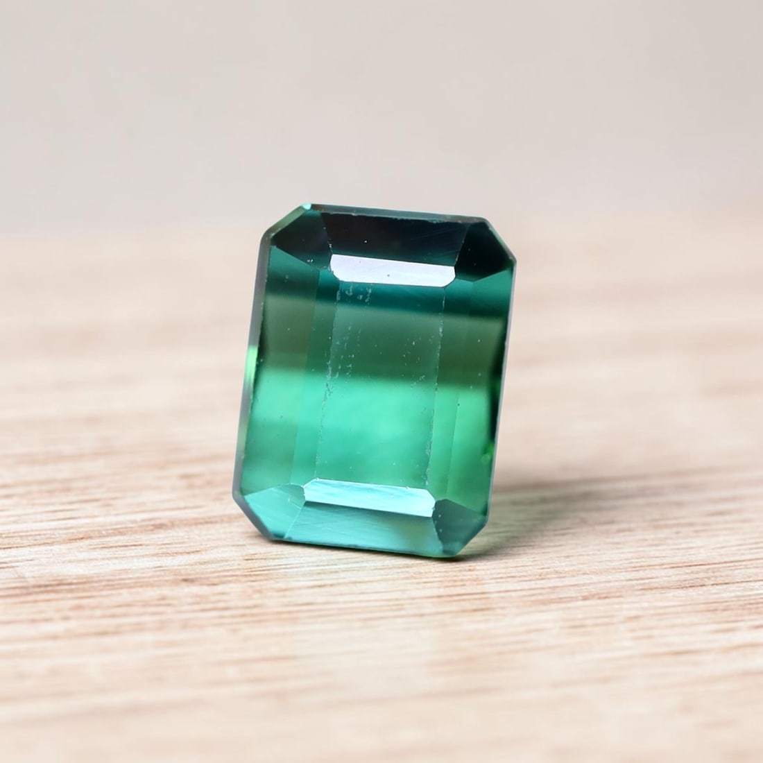 0.79Ct Natural Afghanistan Bright Blue to Green Tourmaline Gemstone, 239MZ: Ksmith Jewels Global Welcome to our auction house, today auction brought to you by Ksmith Jewels Global based in Penang, Malaysia specialize in all kinds of opal and color gemstone both in manufacturi