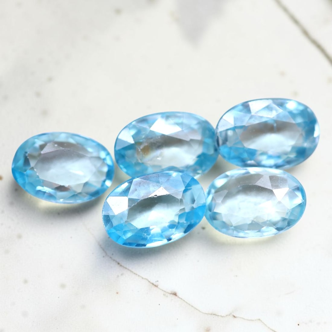3.00Ct Natural Cambodia Blue Zircon Gemstone Lots, 730MZ: Ksmith Jewels Global Welcome to our auction house, today auction brought to you by Ksmith Jewels Global based in Penang, Malaysia specialize in all kinds of opal and color gemstone both in manufacturi