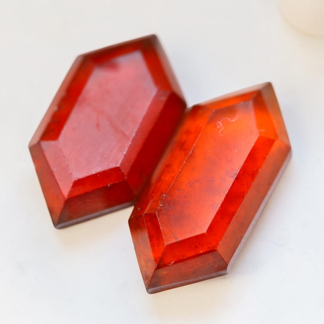 6.59CTS Natural Hessonite Garnet Step Cut Pair for Jewelry Making, 222MZ: Ksmith Jewels Global Welcome to our auction house, today auction brought to you by Ksmith Jewels Global based in Penang, Malaysia specialize in all kinds of opal and color gemstone both in manufacturi
