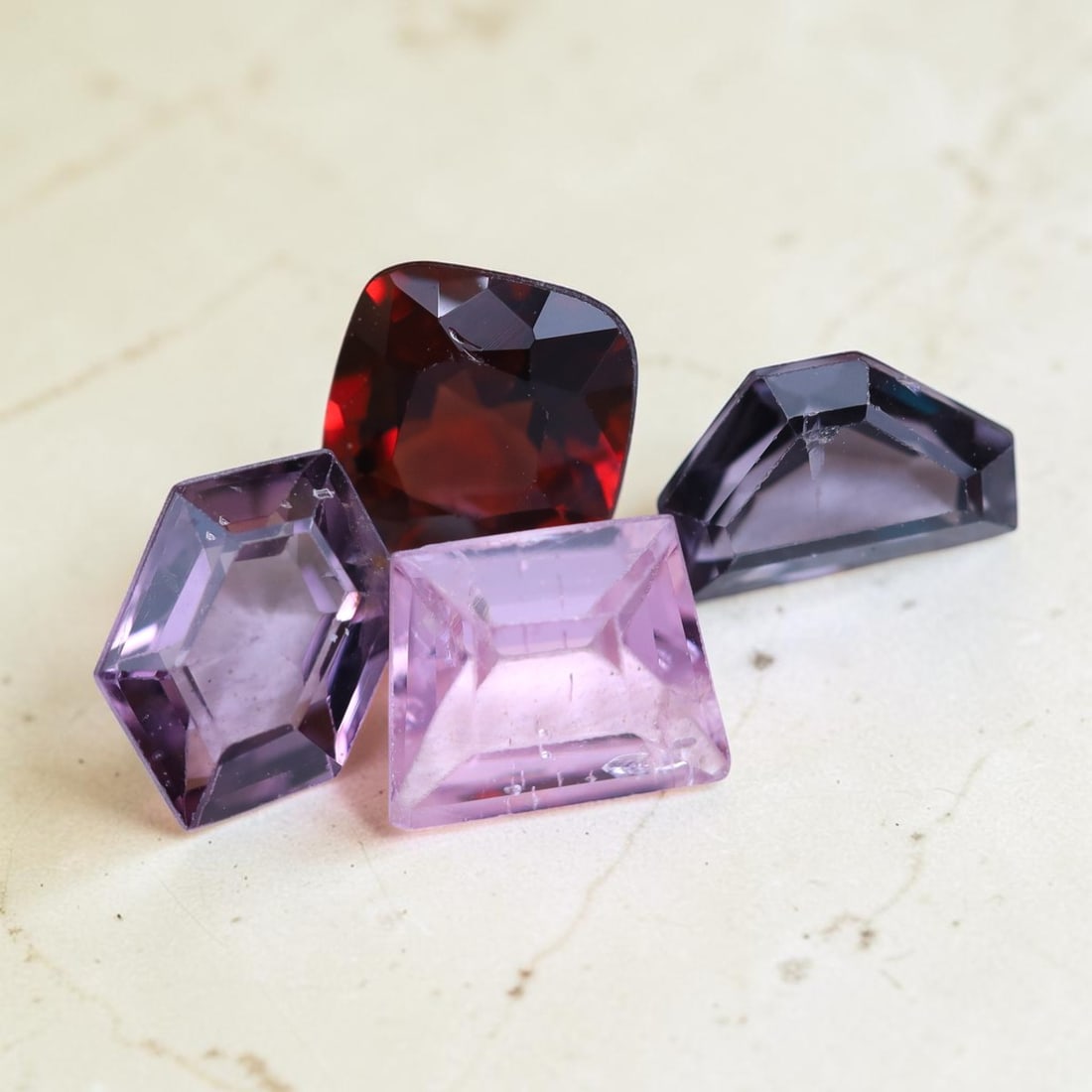 2.47Ct Natural 4PCS AAA++ Color Spinel Mogok Natural Gemstones Fancy Cut, 1113MZ: Ksmith Jewels Global Welcome to our auction house, today auction brought to you by Ksmith Jewels Global based in Penang, Malaysia specialize in all kinds of opal and color gemstone both in manufacturi