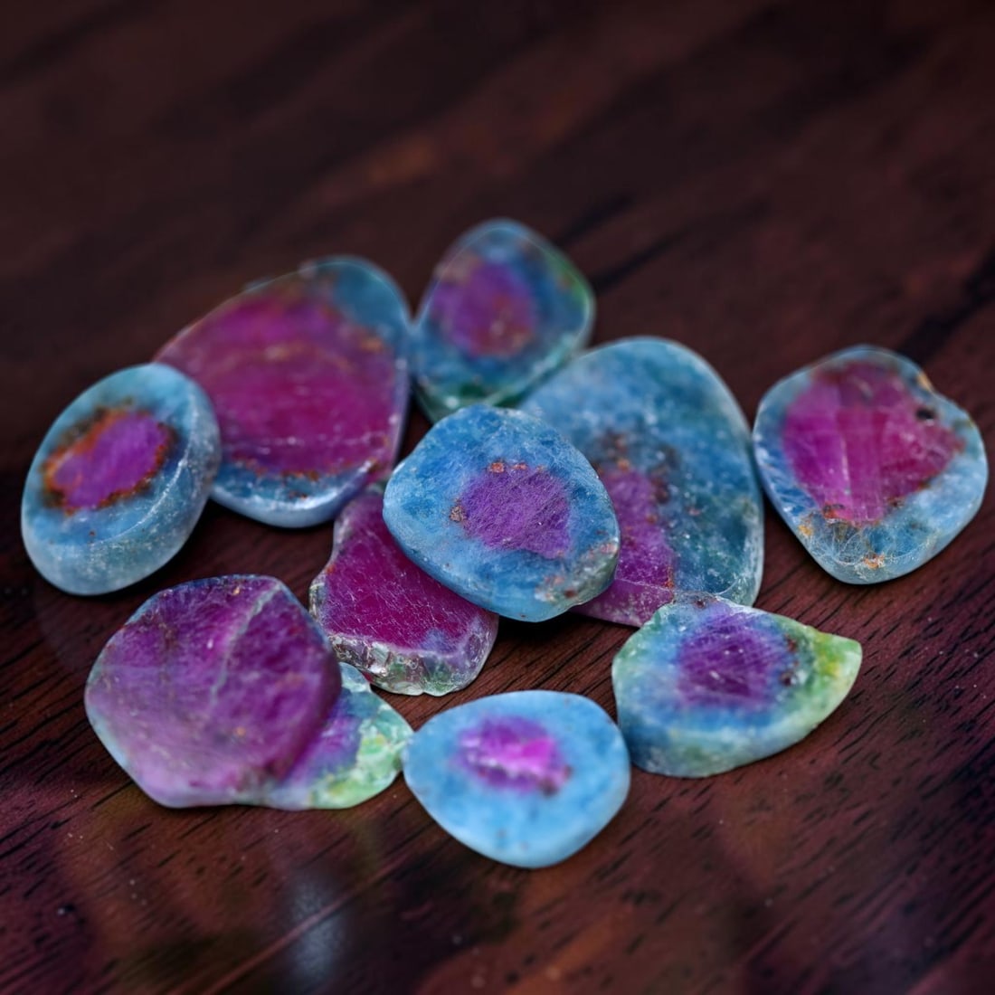 14.84Ct Group of Natural Bi-Color Ruby Slice Lot, 708MZ: Ksmith Jewels Global Welcome to our auction house, today auction brought to you by Ksmith Jewels Global based in Penang, Malaysia specialize in all kinds of opal and color gemstone both in manufacturi