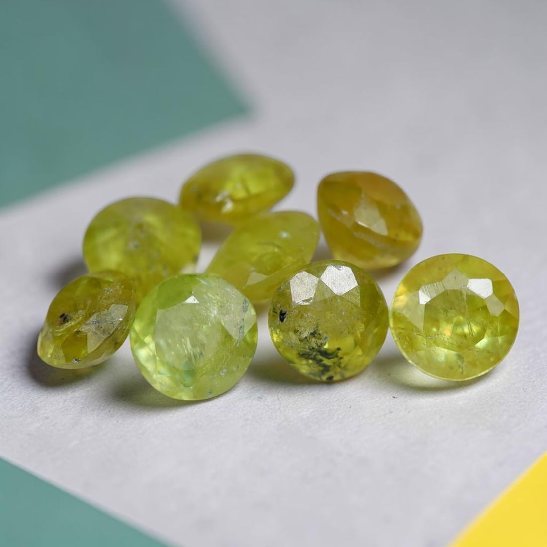 Sphene 1.30Ct Natural Round Cut Unheated Yellowish Green Sphene Lot, 936MZ: Ksmith Jewels Global Welcome to our auction house, today auction brought to you by Ksmith Jewels Global based in Penang, Malaysia specialize in all kinds of opal and color gemstone both in manufacturi