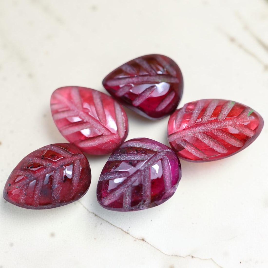 5.25Ct Natural Garnet Hand Carved Cut Gemstone Lots, 710MZ: Ksmith Jewels Global Welcome to our auction house, today auction brought to you by Ksmith Jewels Global based in Penang, Malaysia specialize in all kinds of opal and color gemstone both in manufacturi